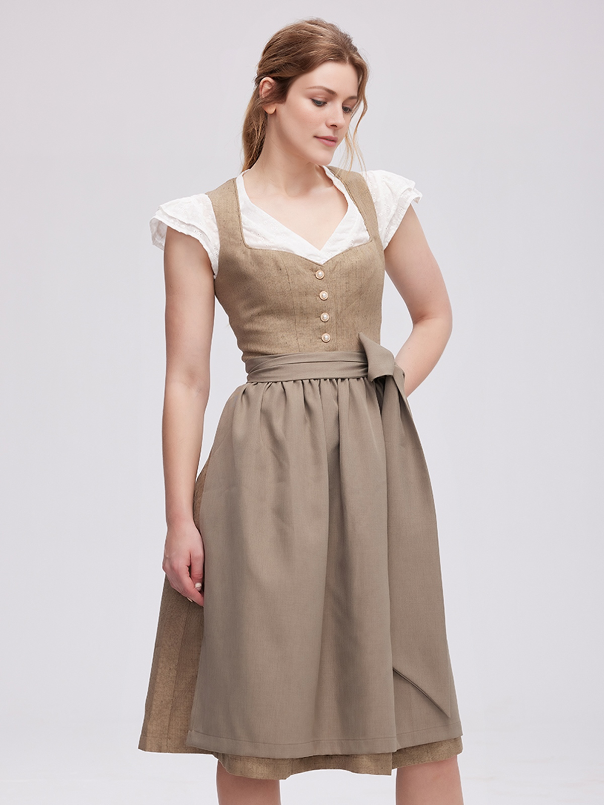Dirndl in Grün