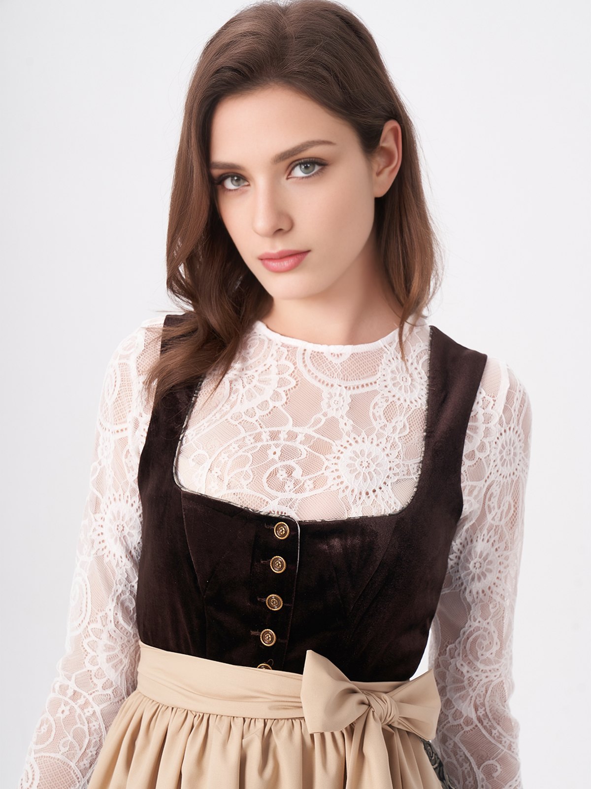 Dirndl Dunkelgrün in eleganter Ausführung