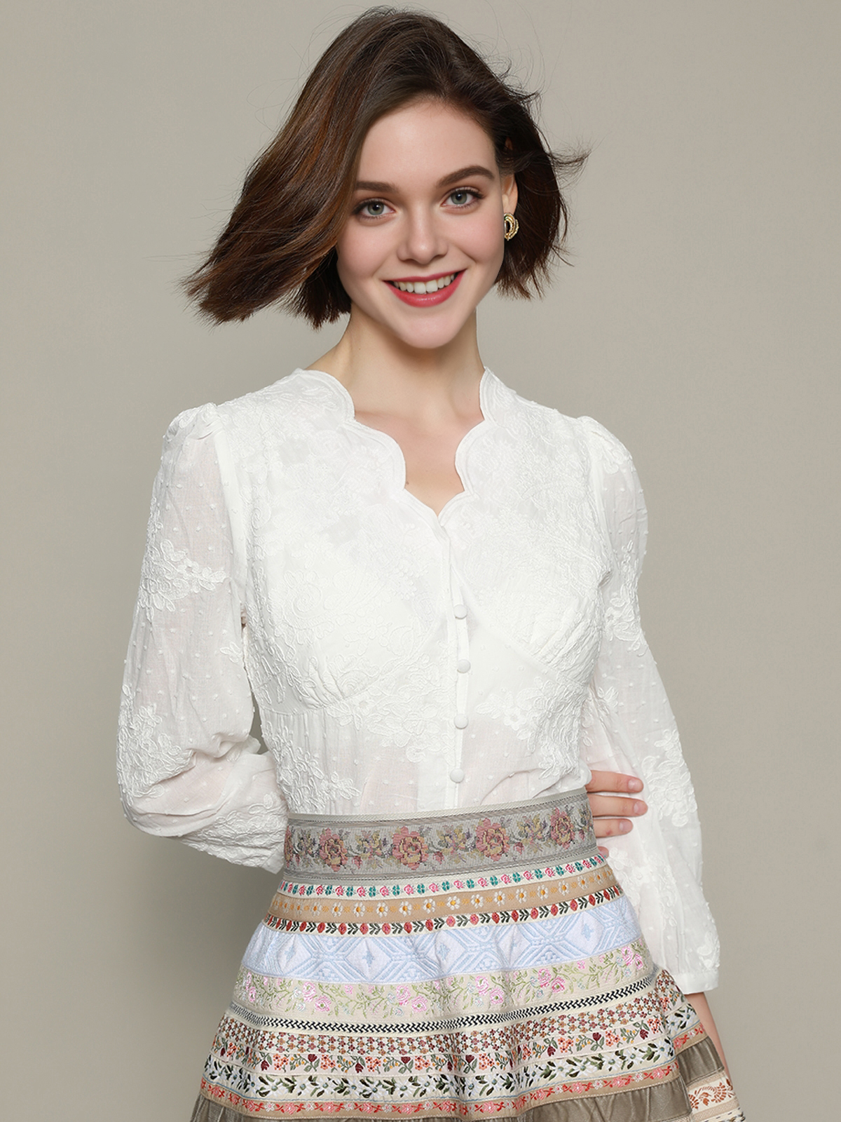 Samt Dirndl Blau in eleganter Ausführung