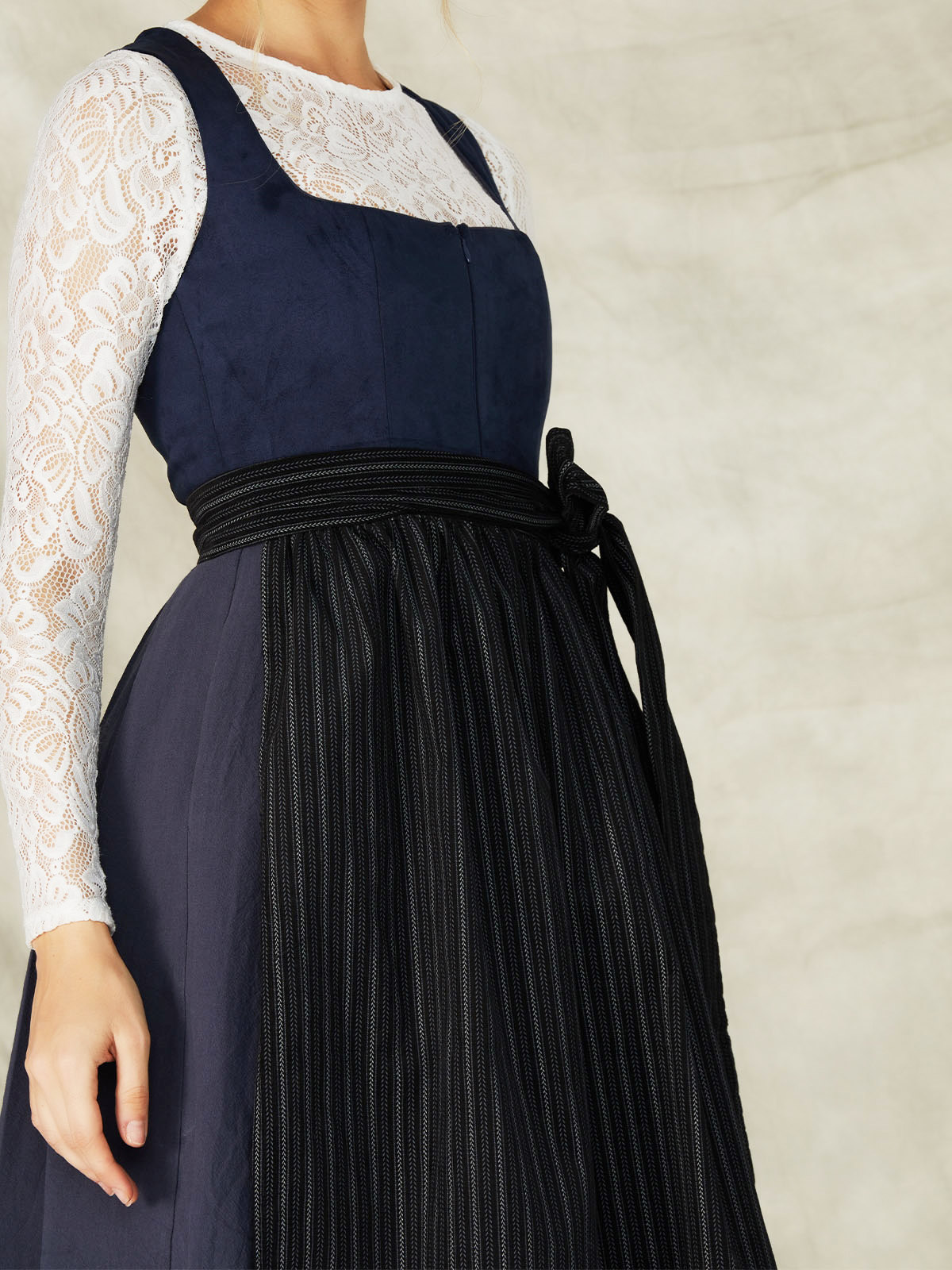 Dirndl in Grün
