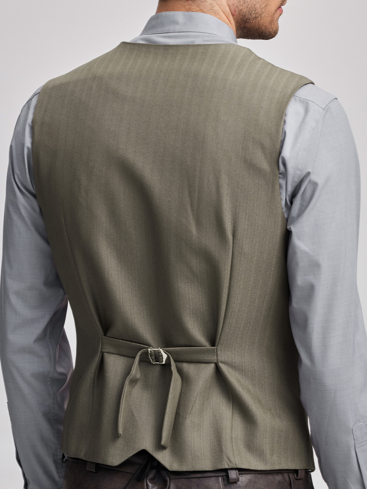 Elegantes einfarbiges Dirndl in Braun